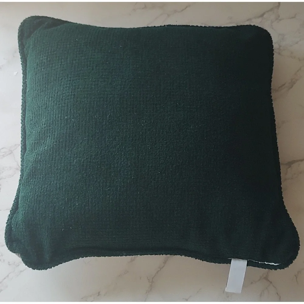 The Unbranded Brand 12 square